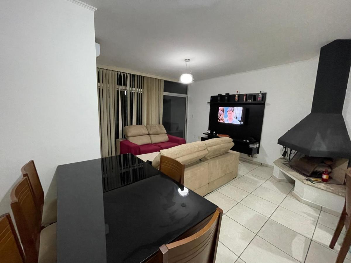 Apartamento Enseada Гуаружа Екстер'єр фото